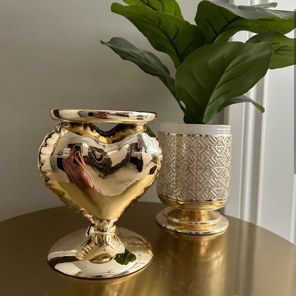 Bath and Body Works Gold Balloon Heart Shaped 3-Wick Candle Holder, NWT - Picture 3 of 5